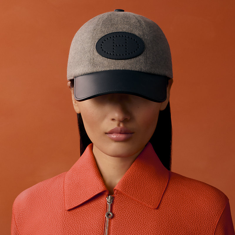 Sevres Evelyne cap - Black | Hermès USA